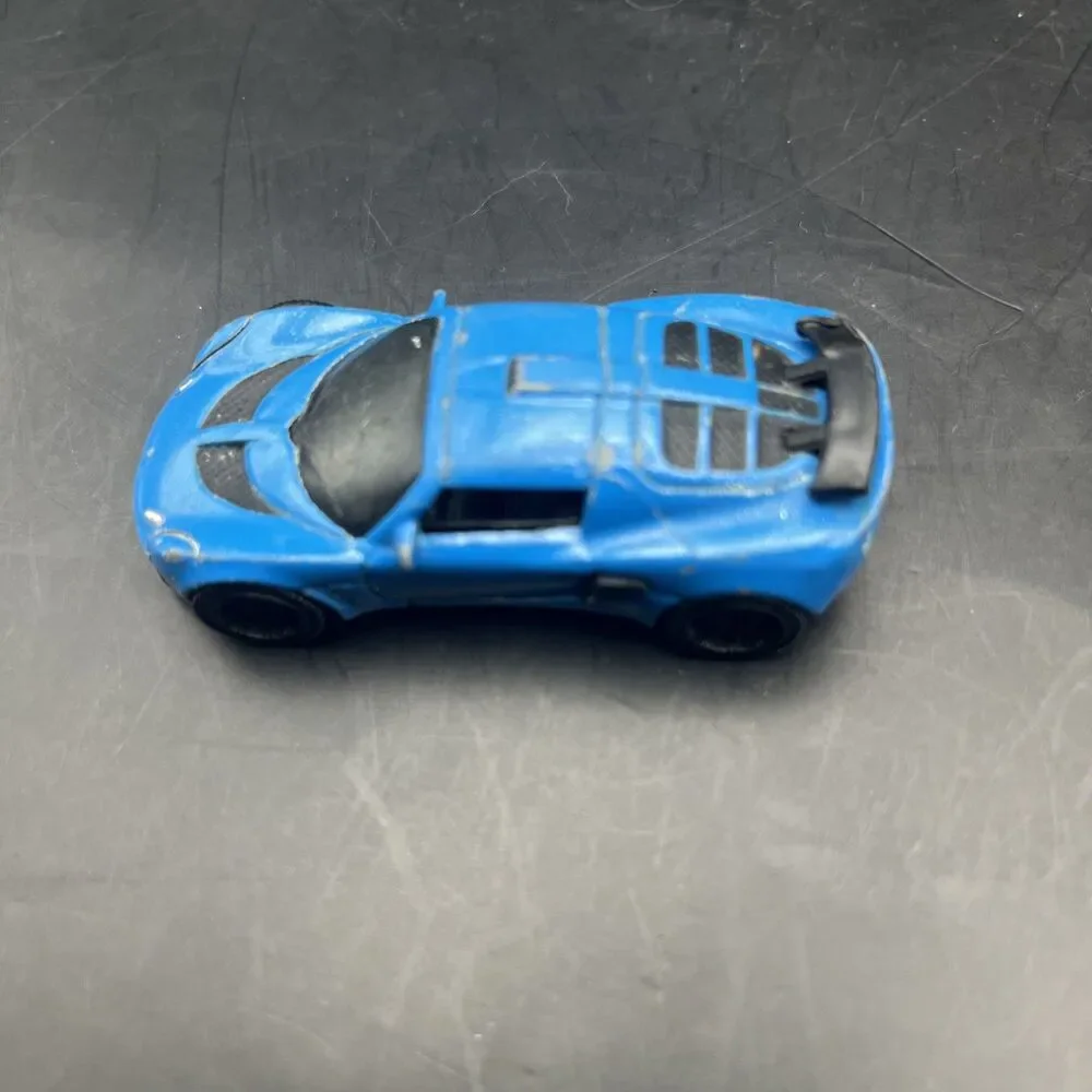 Matchbox '06 Lotus Exige - Blue MB706 1:56 Scale - LOOSE